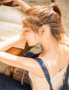 身材苗条的朋友妈妈